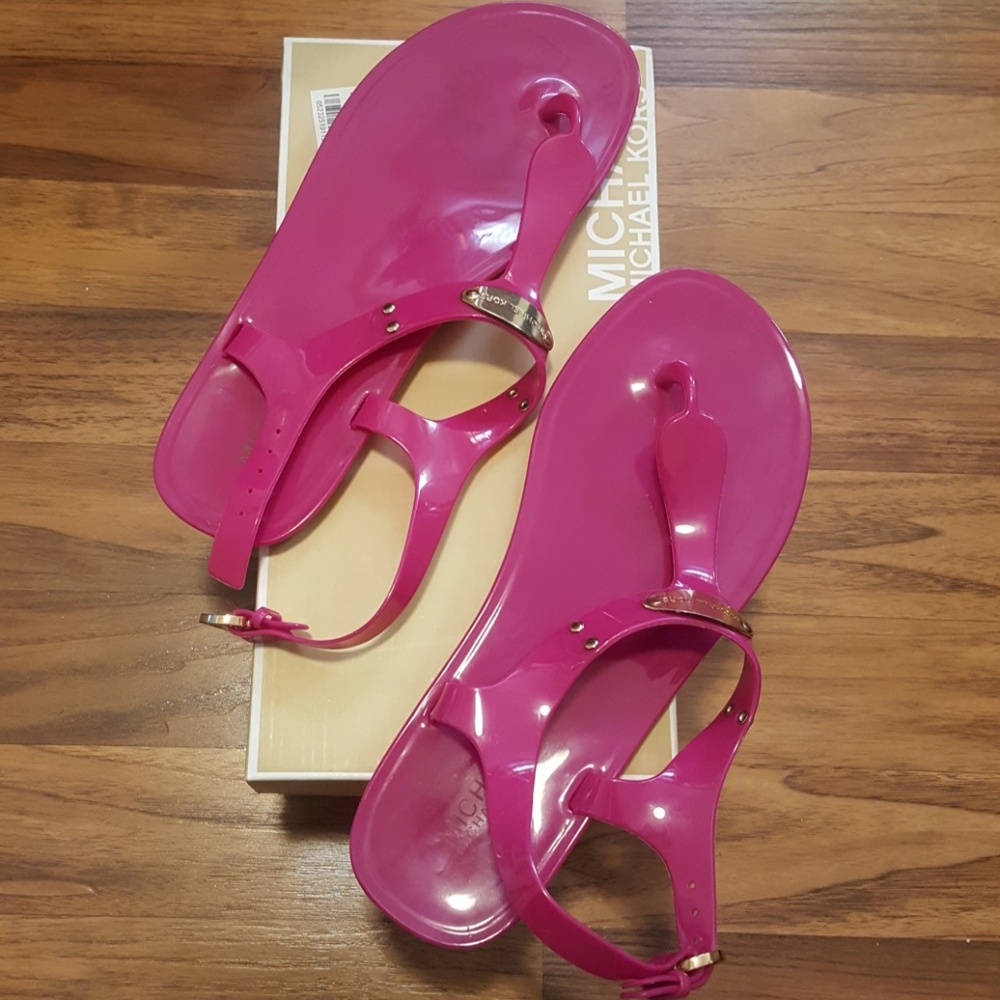 Michael kors sandals
